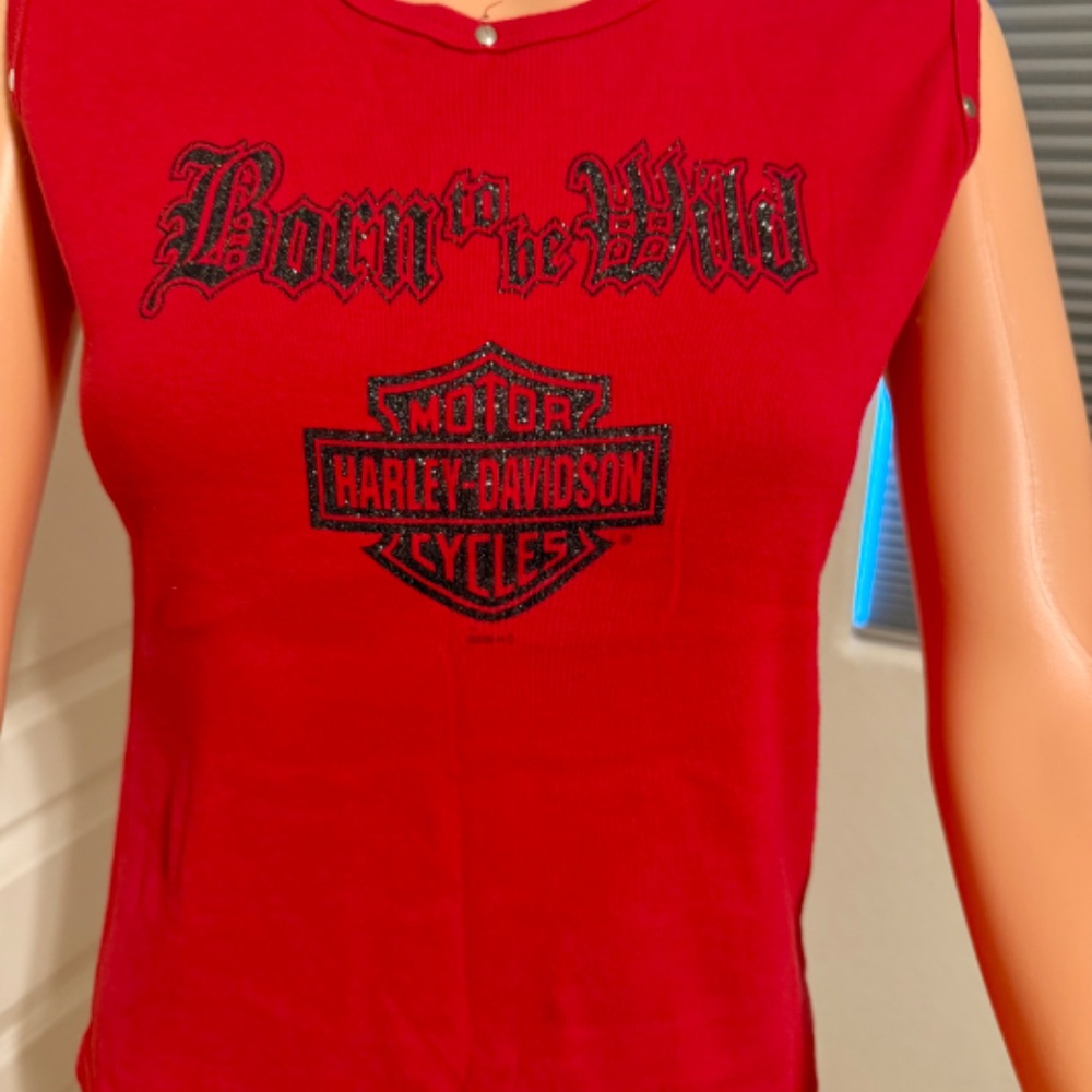 Beautiful Red Harley-Davidson sleveless top. Size S.
